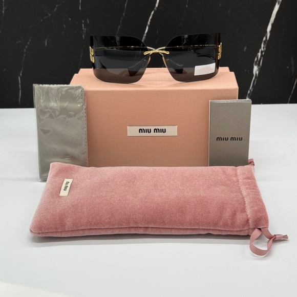 NEW MIU MIU SMU54Y 5AK5S0 WOMEN SUNGLASSES MU54YS 5AK-5S0 GOLD GREY EYEWEAR - Picture 11 of 11